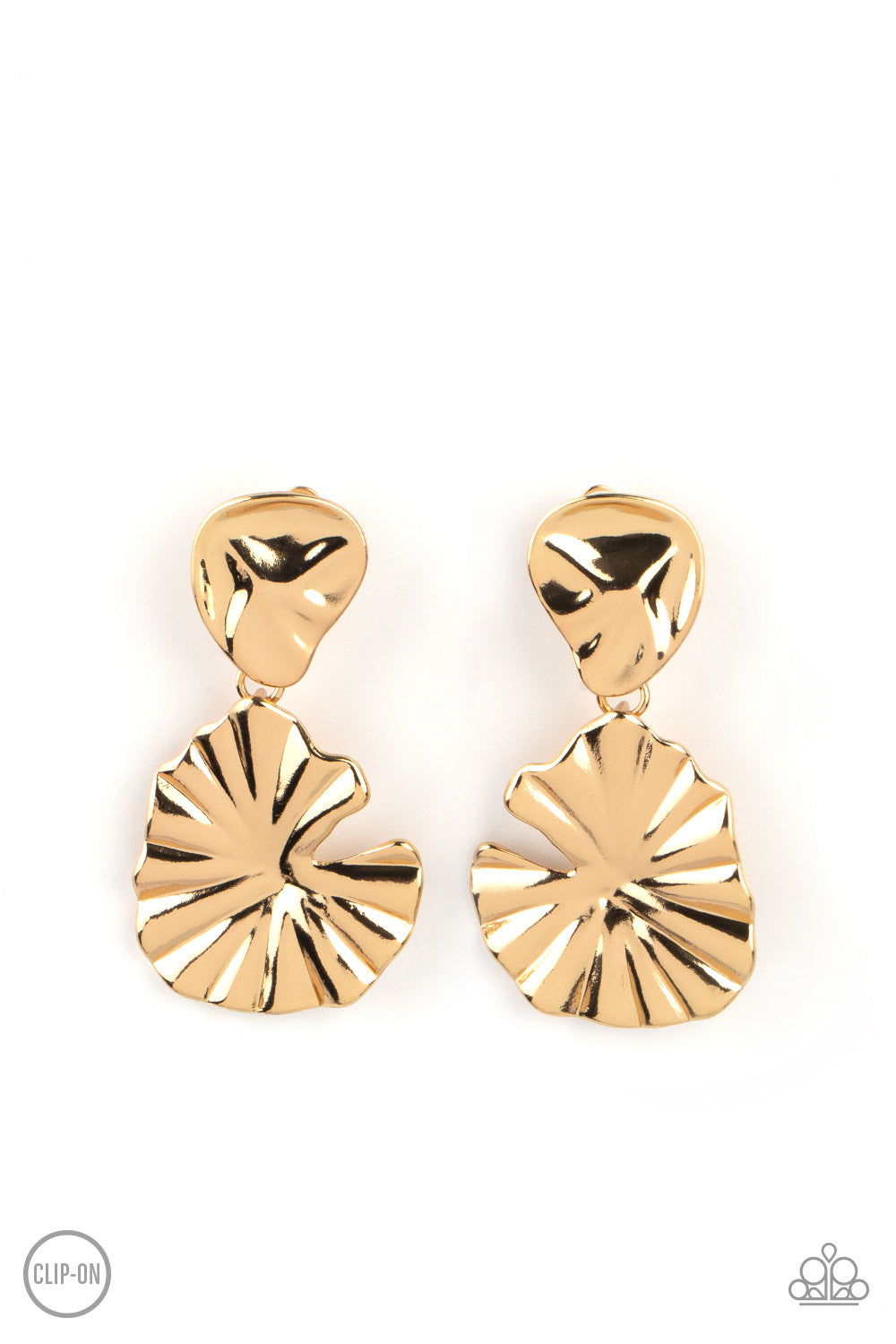 Paparazzi Accessories - Empress Of The Amazon - Gold earrings