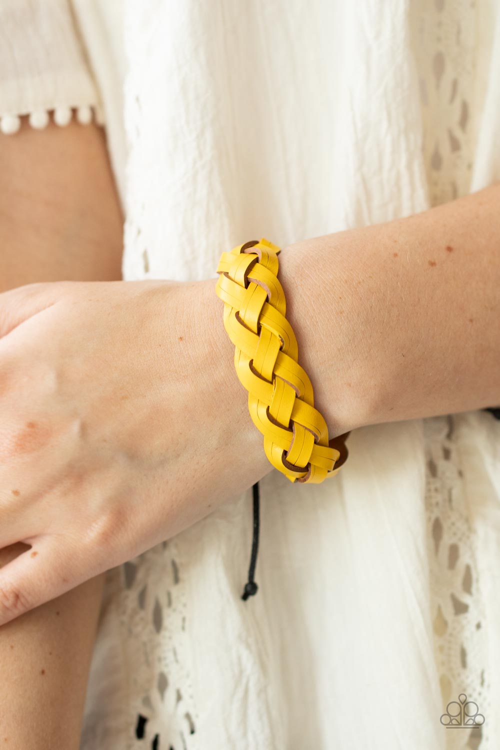 Paparazzi Accessories - SoCal Summer - Yellow bracelet