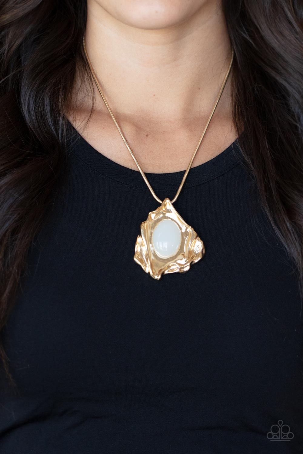 Paparazzi Accessories - Amazon Amulet - Gold necklace