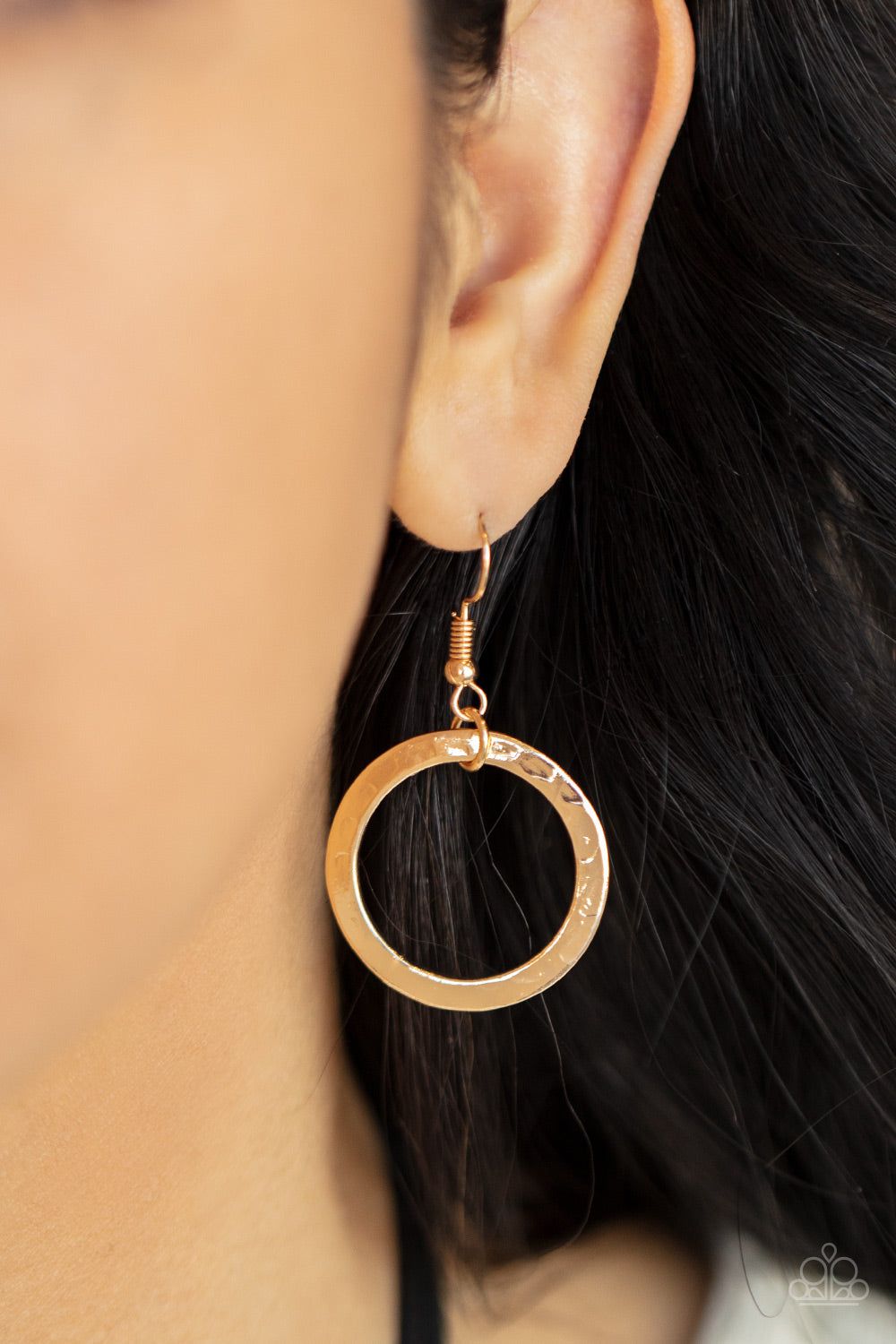 Paparazzi Accessories - Spiraling Out of COUTURE - Gold necklace