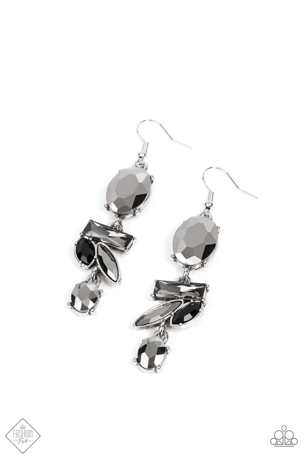 Paparazzi Accessories - Modern Makeover - Silver earrings
