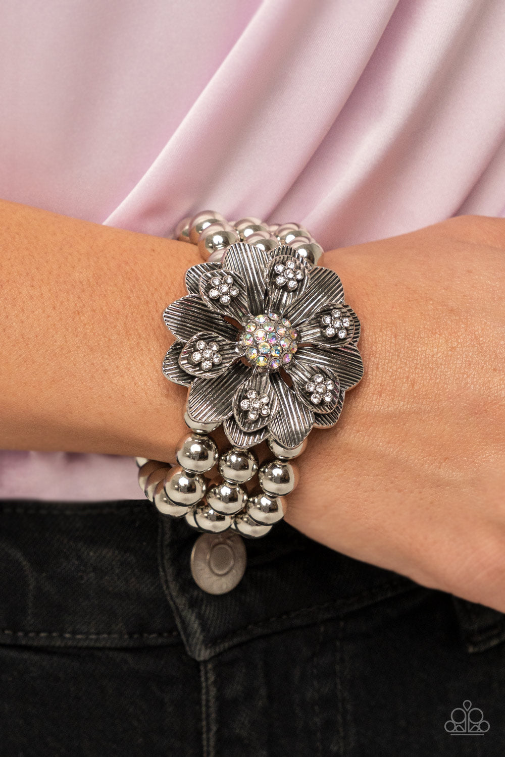 Paparazzi Accessories - Botanical Bravado - Multi bracelet
