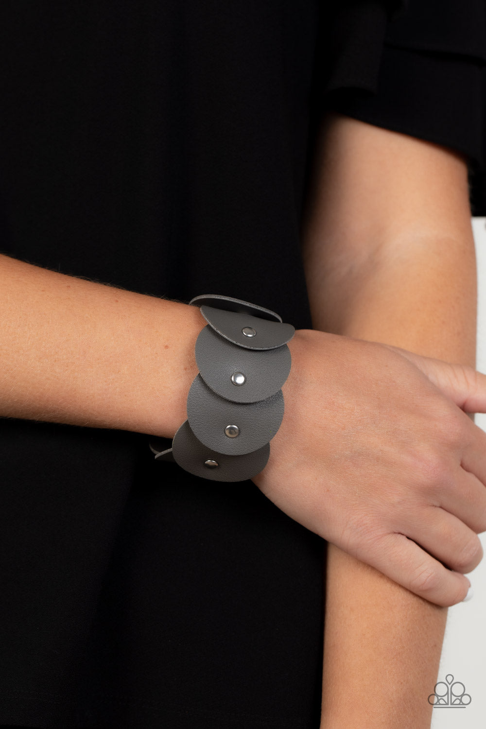 Paparazzi Accessories - Rhapsodic Roundup - Silver bracelet