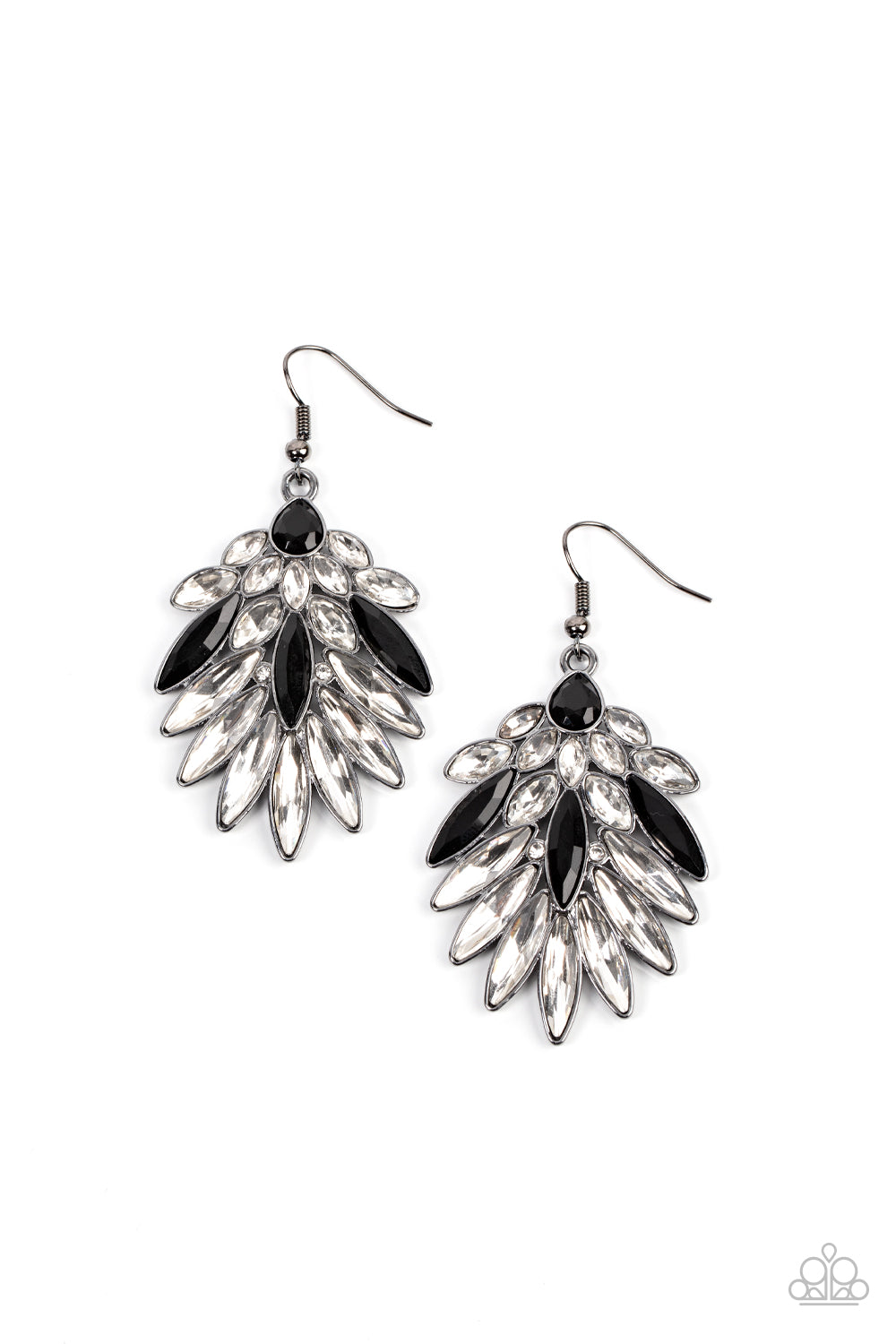 Paparazzi Accessories - COSMIC-politan - Black earrings