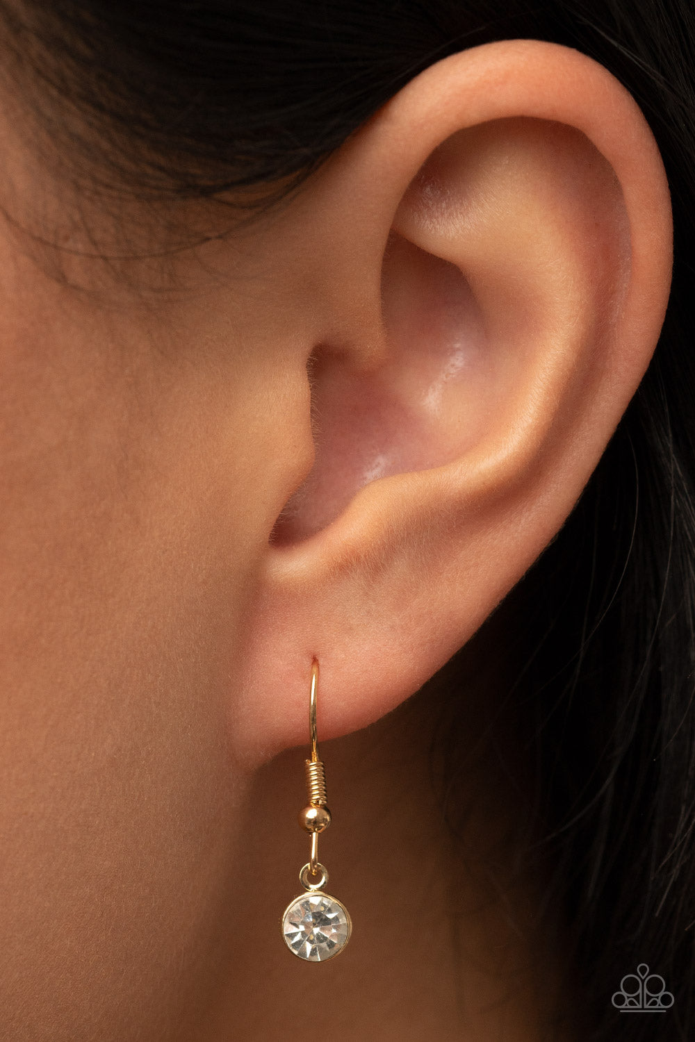 Paparazzi Accessories - Heartbreakingly Blingy - Gold necklace