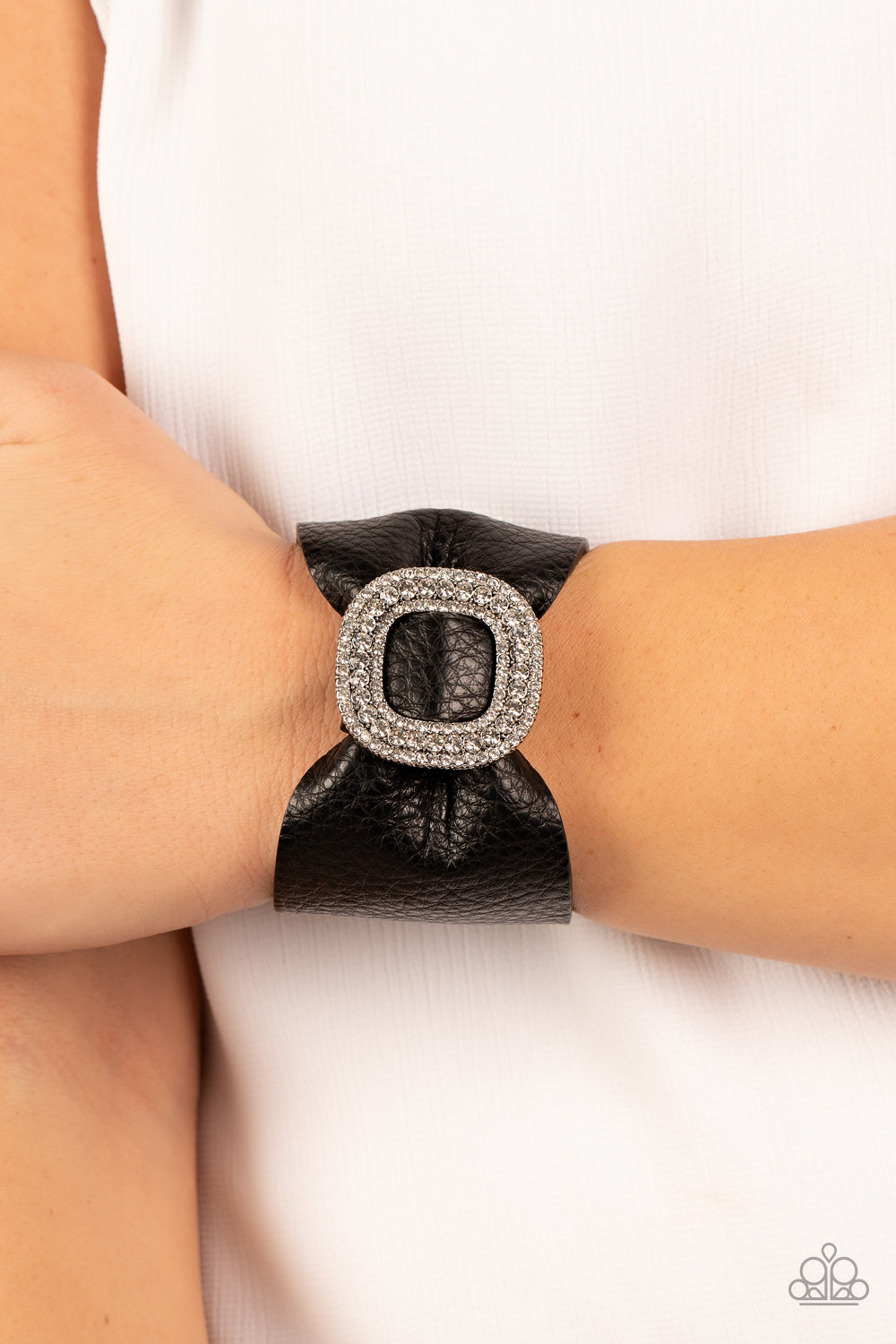 Paparazzi Accessories - Lights, SELFIE, Action! - Black bracelet