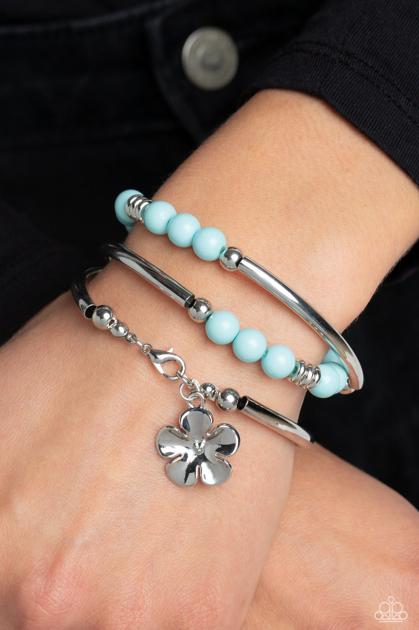 Paparazzi Accessories- -Off the WRAP - Blue bracelet