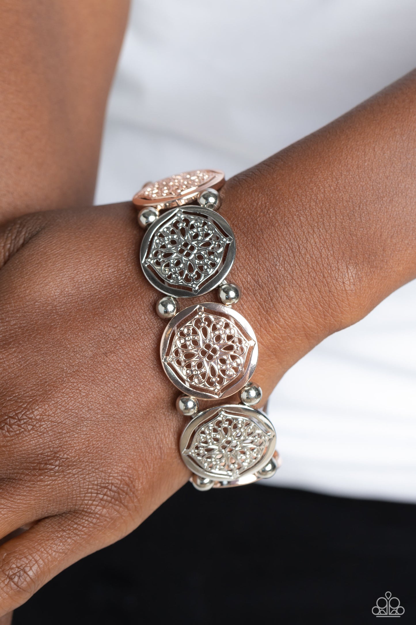 Paparazzi Accessories - Filigree Fanfare - Multi bracelet