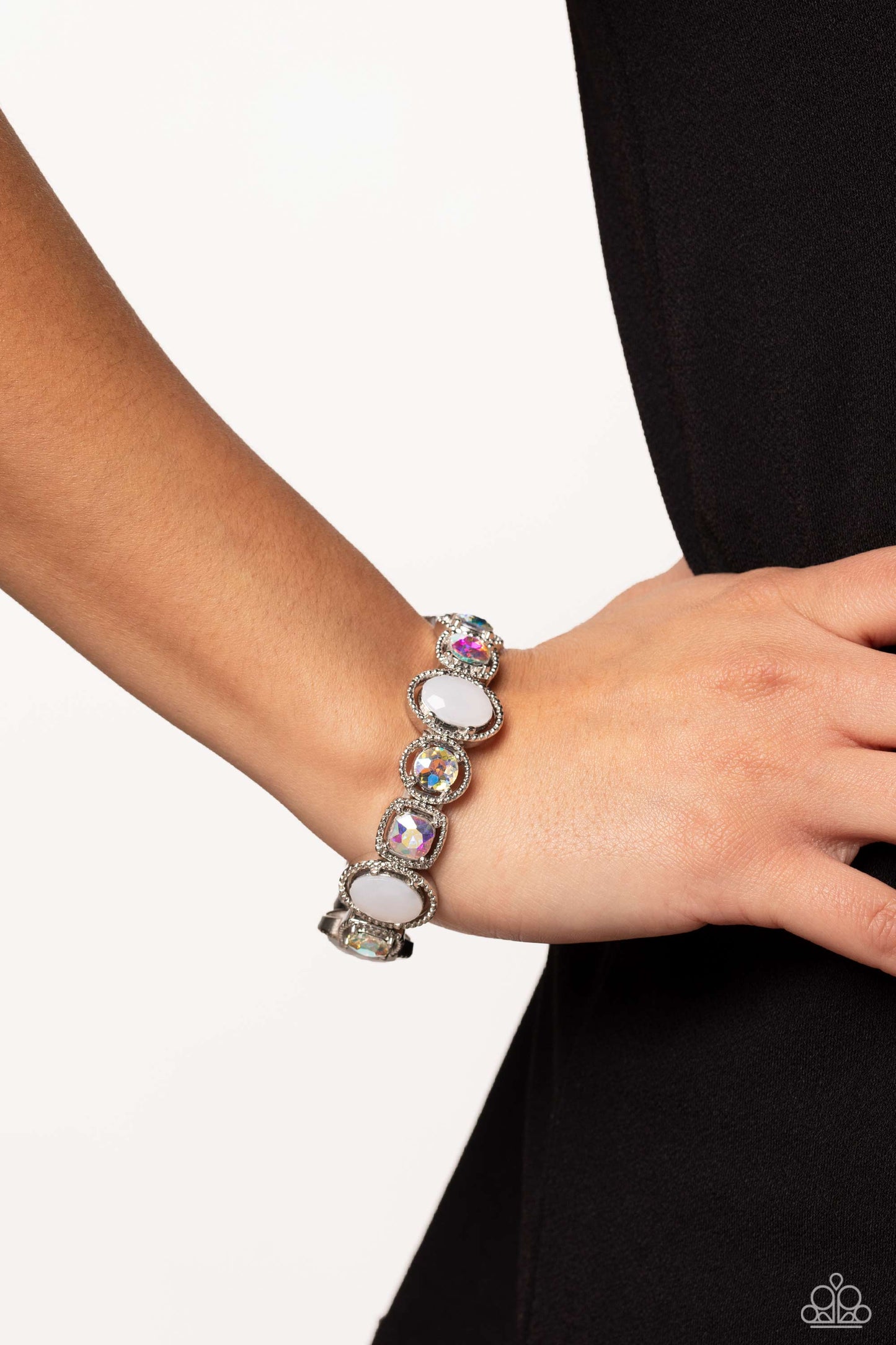 Paparazzi Accessories - Fashion Fairy Tale - White bracelet