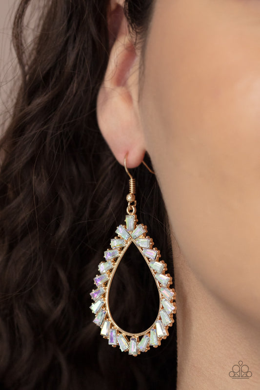Paparazzi Accessories - Stay Sharp - Gold earrings