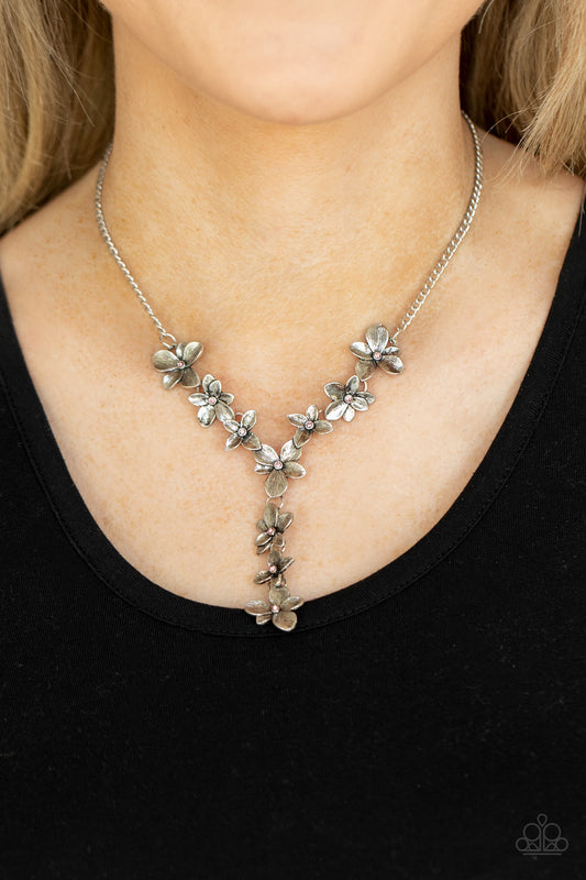 Paparazzi Accessories - Fairytale Meadow - Pink necklace