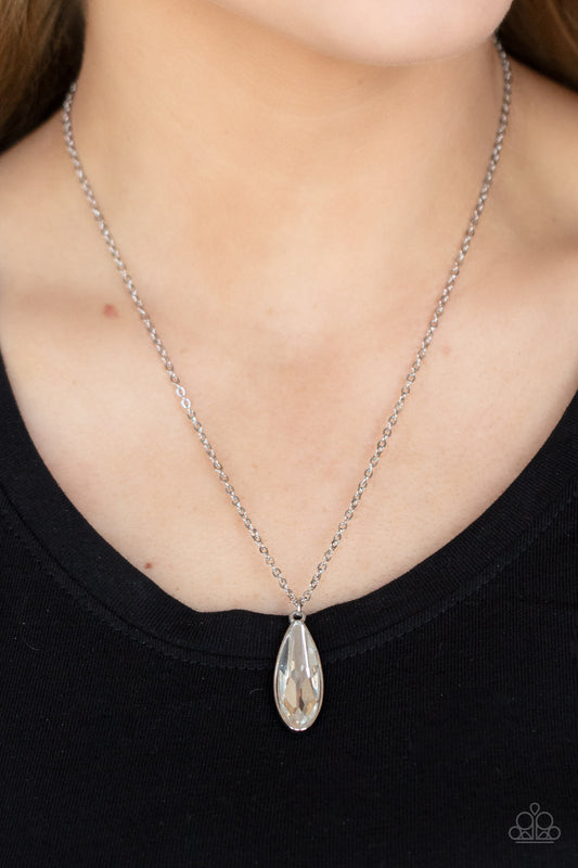 Paparazzi Accessories Prismatically Polished - White necklace