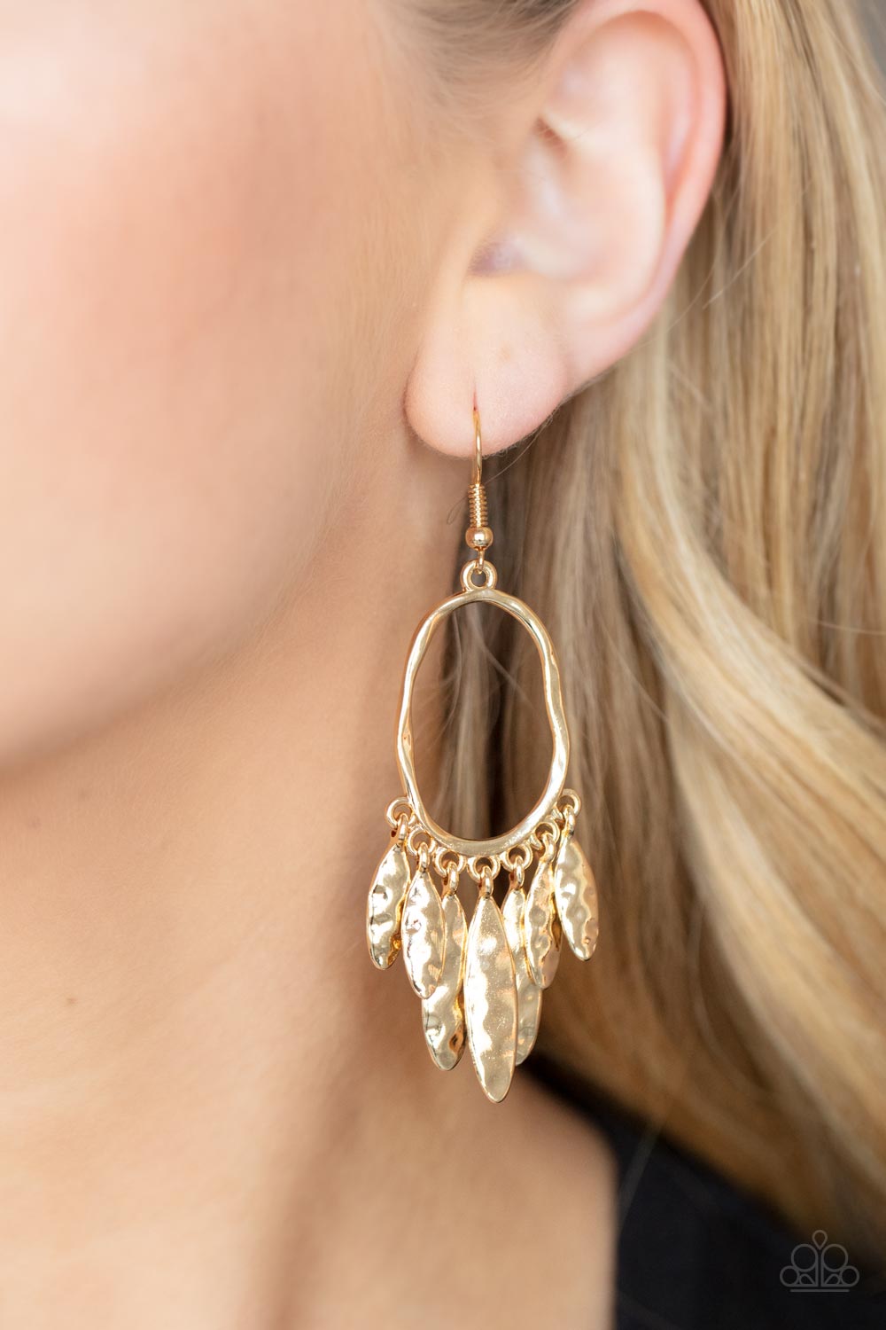 Paparazzi Accessories - Artisan Aria - Gold earrings