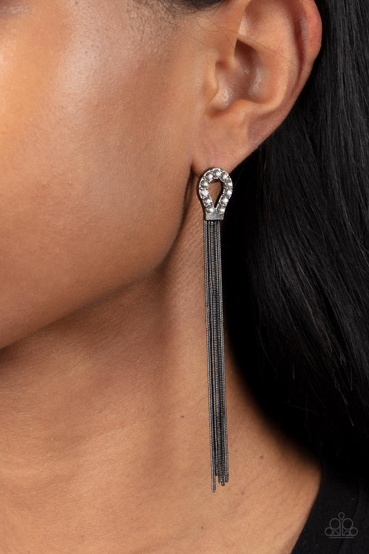 Paparazzi Accessories - Dallas Debutante - Black earrings