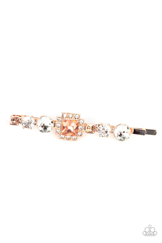 Paparazzi Accessories - Couture Crasher - Gold hair clip