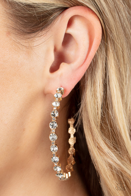 Paparazzi Accessories - Royal Reveler - Gold earrigs