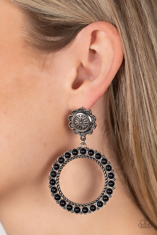 Paparazzi Accessories - Playfully Prairie - Black earrings