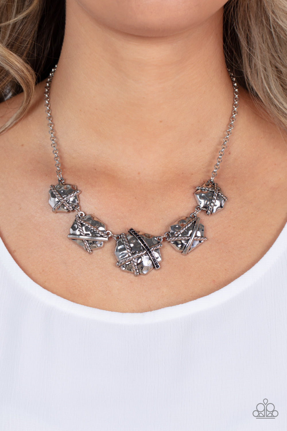 Paparazzi Accessories - Keep Guard - Black necklace