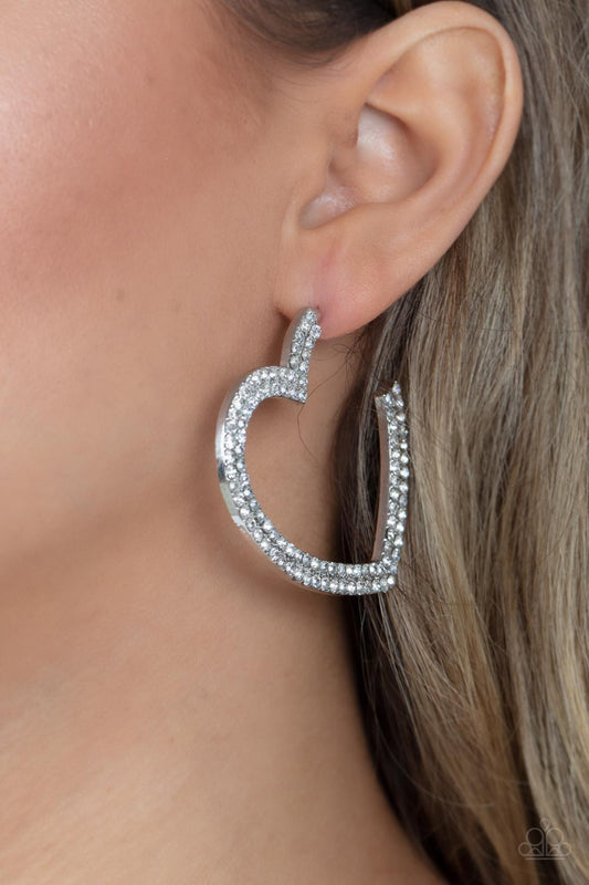 Paparazzi Accessories - AMORE to Love - White earrings