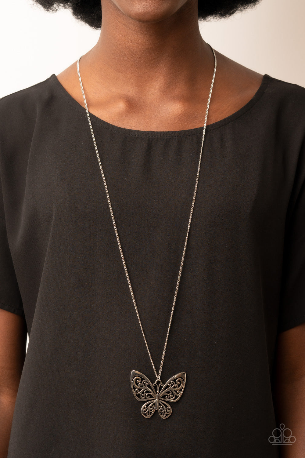 Paparazzi Accessories - Butterfly Boutique - Silver necklace
