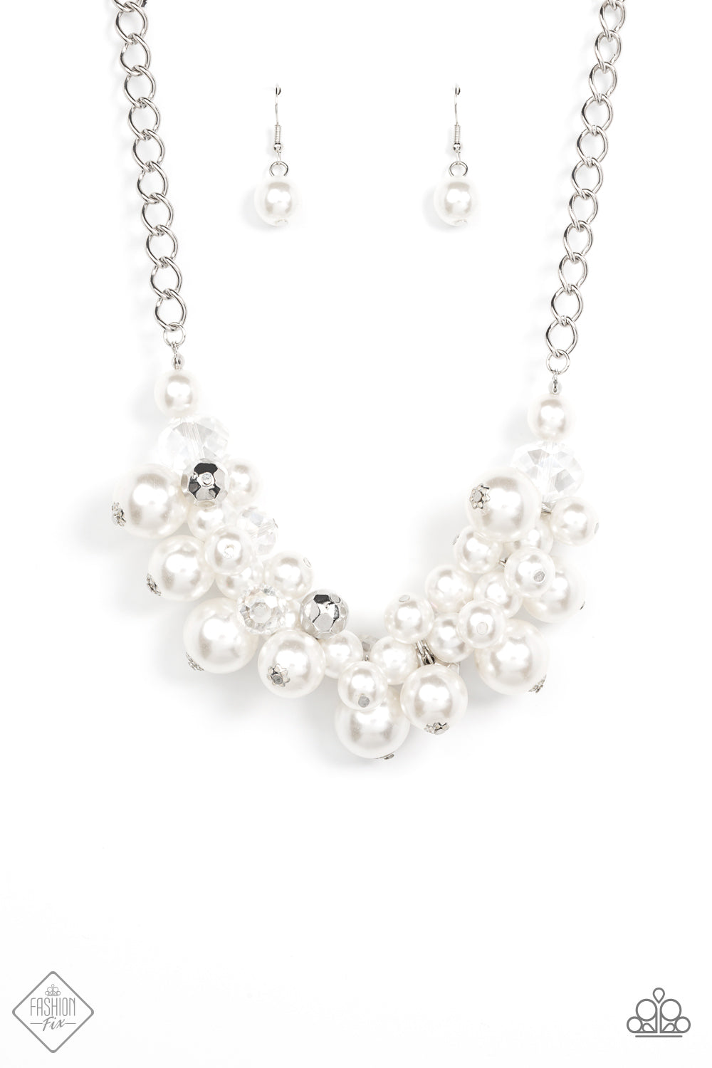 Paparazzi Accessories - Romantically Reminiscent - White necklace
