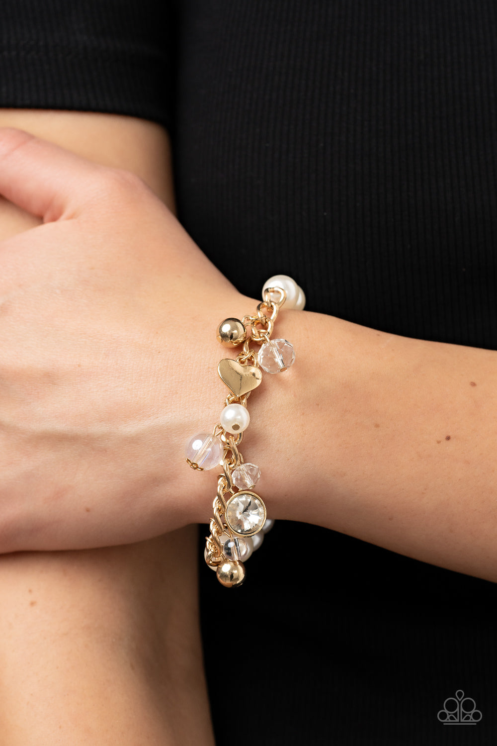 Paparazzi Accessories - Adorningly Admirable - Gold bracelet