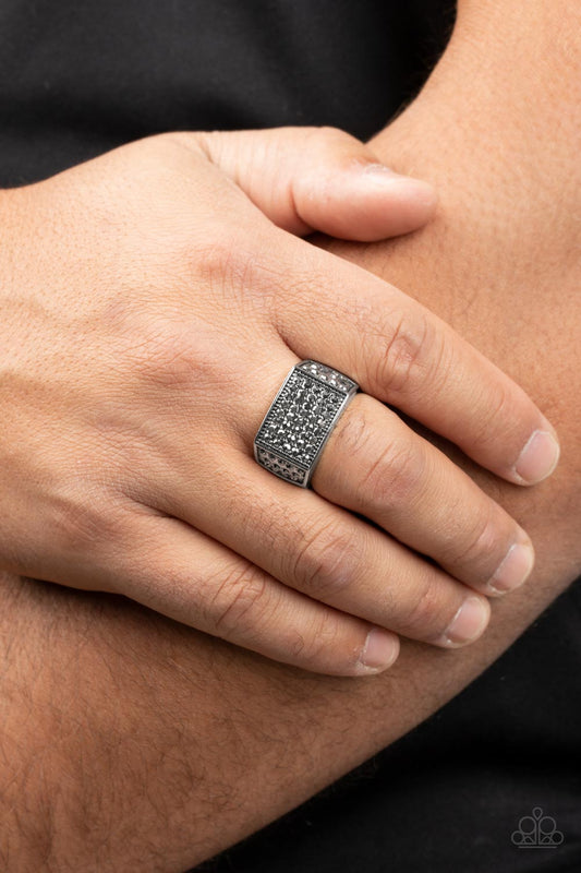 Paparazzi Accessories -Metro Merger - Silver ring