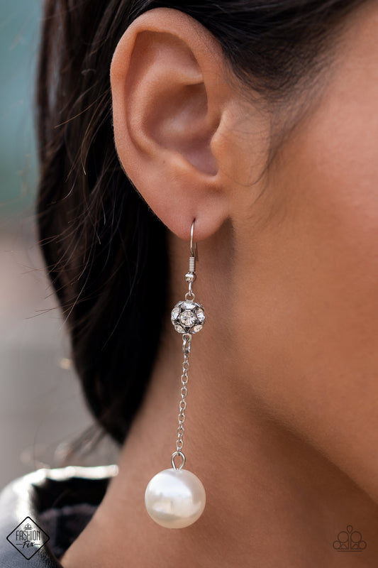Paparazzi Accessories - Nautical Nostalgia - White earrings