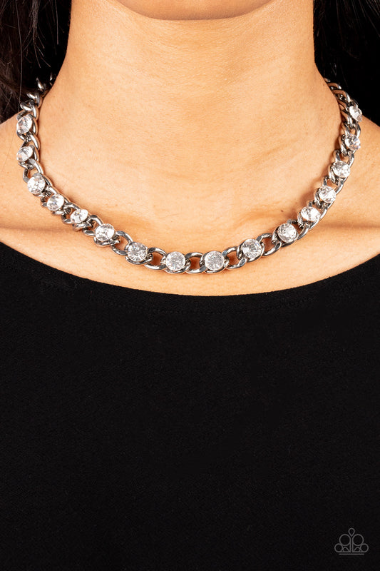 Paparazzi Accessories - Major Moxie - White necklace