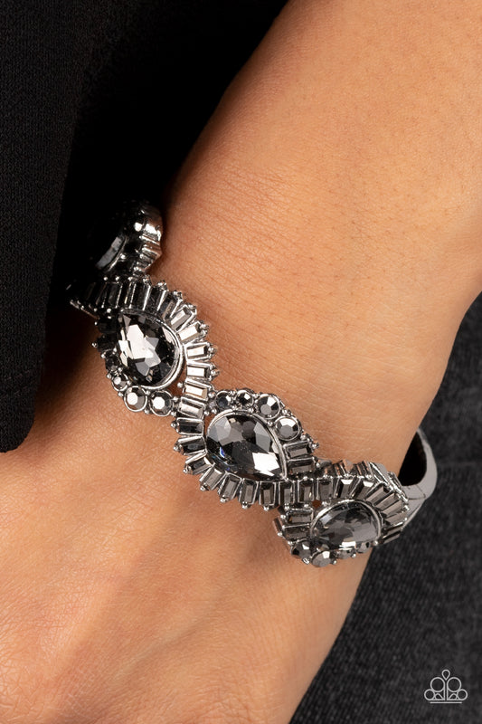 Paparazzi Accessories - For the Win - Silver bracelet