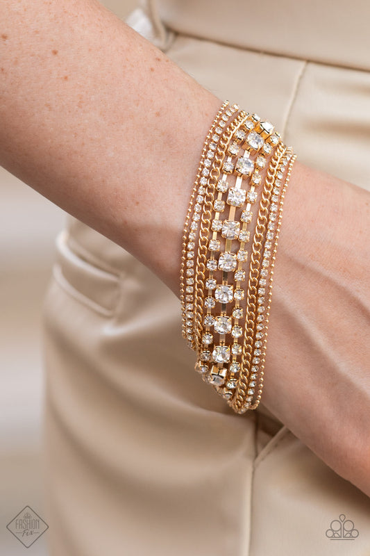 Paparazzi Accessories - Interstellar Interlude - Gold bracelet