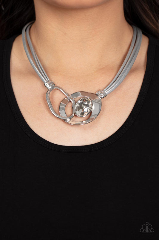 Paparazzi Accessories - Californian Cowgirl - Silver necklace