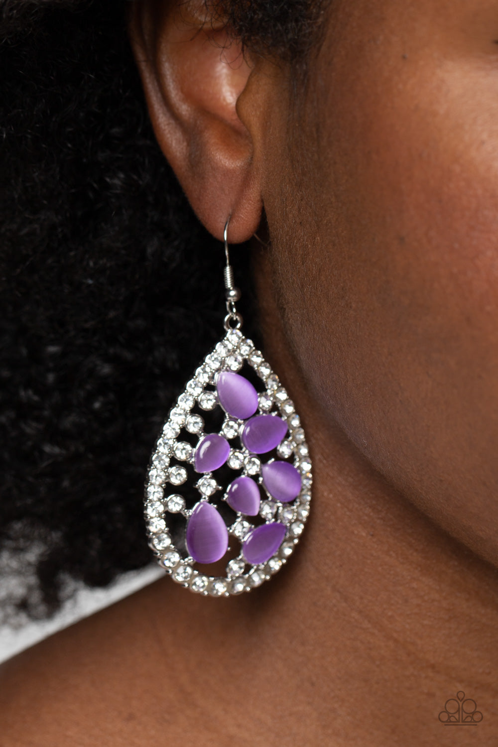 Paparazzi Accessories - Cats Eye Class - Purple earrings