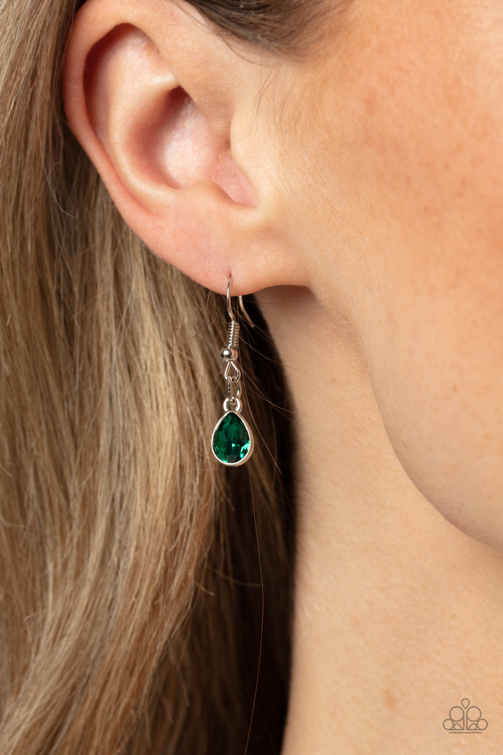 Paparazzi Accessories - Regally Refined - Green necklace