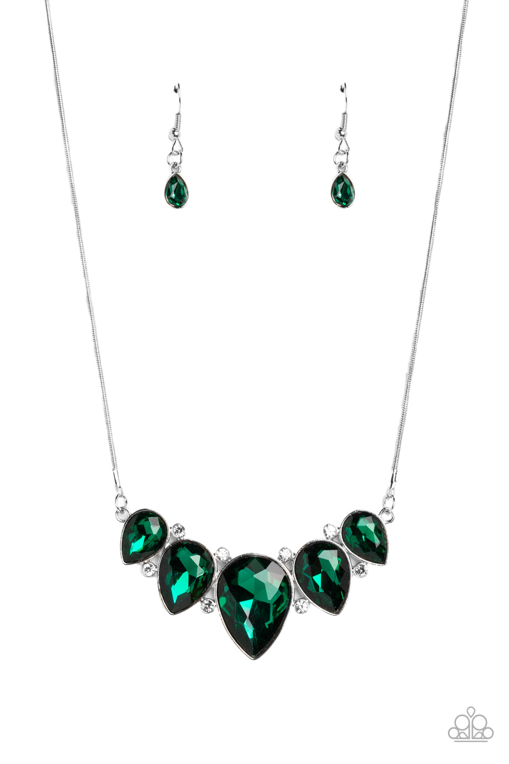 Paparazzi Accessories - Regally Refined - Green necklace